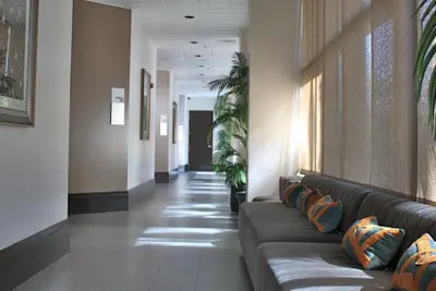 Photo 3 - Hotel Huntington Beach