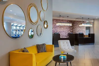 Photo 5 - Sheraton Edison