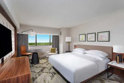 Photo 2 - Sheraton Edison