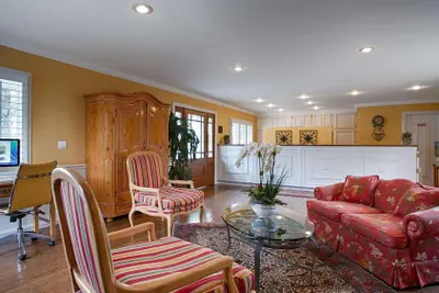 Photo 3 - Carmel Bay View Inn