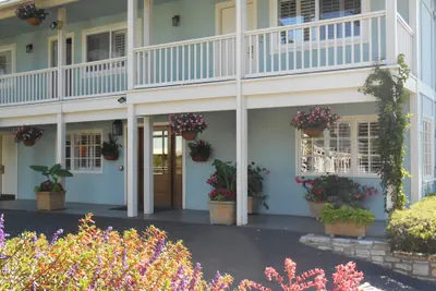Photo 2 - Carmel Bay View Inn