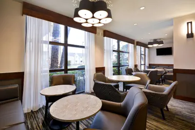 Photo 4 - Hyatt Place Columbus/Worthington