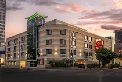 Photo 2 - Best Western Plus LA Mid Town Hotel