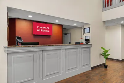 Photo 5 - Red Roof Inn & Suites Albany, GA