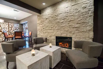 Photo 4 - Wyndham Garden Westlake