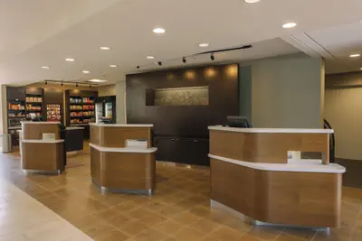 Photo 4 - Courtyard by Marriott Nashua