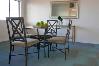 Photo 4 - La Jolla Cove Suites