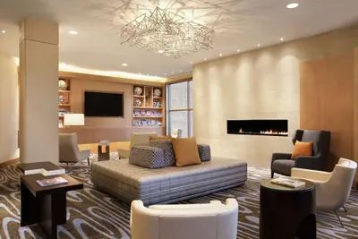Photo 3 - DoubleTree Suites by Hilton Hotel Boston - Cambridge