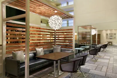Photo 5 - DoubleTree Suites by Hilton Hotel Boston - Cambridge