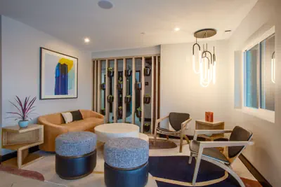 Photo 3 - voco Flagstaff by IHG