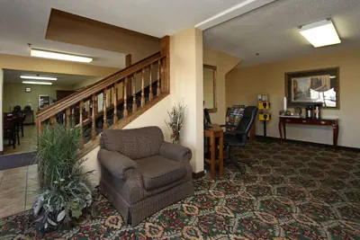 Photo 3 - New Victorian Inn and Suites