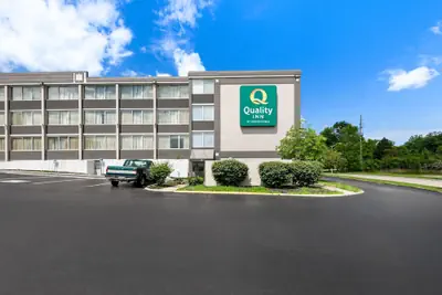 Photo 2 - Quality Inn Dayton Airport