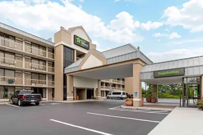 Photo 2 - Extended Stay America Suites - Bristol