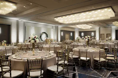 Photo 2 - Sheraton Cerritos Hotel