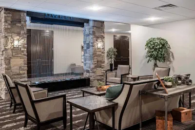 Photo 4 - Copper King Convention Center, an Ascend Collection Hotel