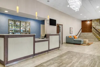 Photo 4 - Best Western Fairfax