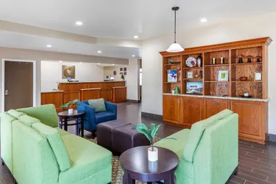 Photo 3 - Comfort Inn & Suites Temple - Medical Center
