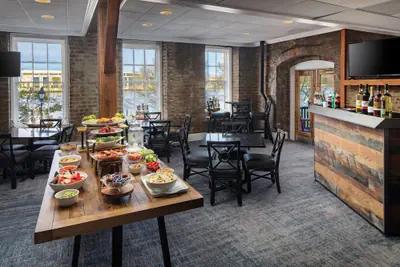 Photo 5 - River Street Inn