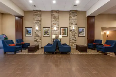 Photo 3 - MainStay Suites Coeur d'Alene