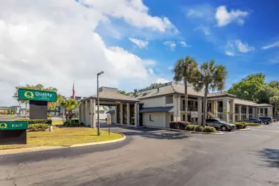 Photo 2 - Quality Inn Gainesville near University