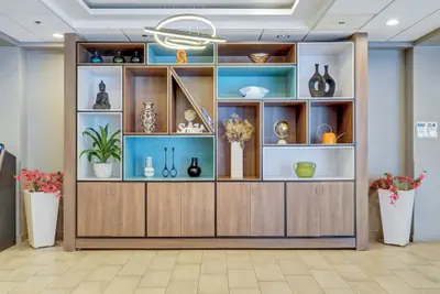 Photo 3 - Holiday Inn Piscataway Somerset by IHG
