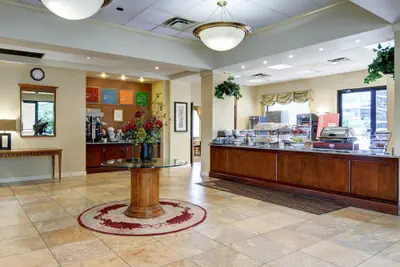 Photo 3 - Quality Inn Vienna - Tysons Corner
