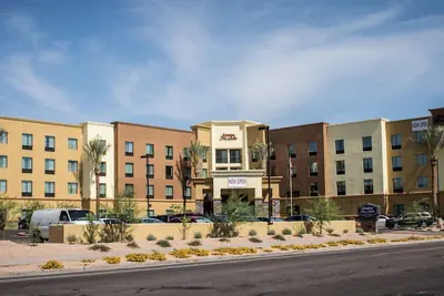 Photo 2 - Hampton Inn & Suites Tempe/Phoenix Airport, AZ