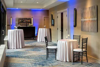 Photo 4 - Boston Marriott Peabody