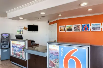 Photo 3 - Motel 6 Georgetown, TX