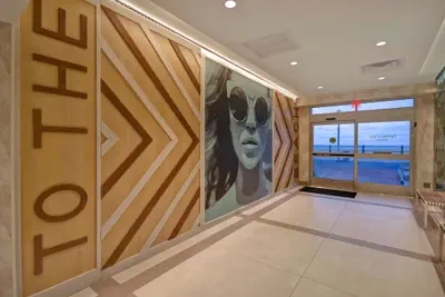 Photo 5 - DoubleTree by Hilton Virginia Beach Oceanfront South