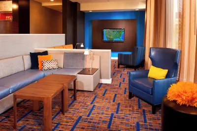 Photo 3 - Courtyard by Marriott Rockford