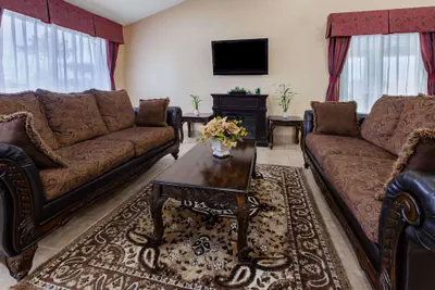 Photo 3 - Baymont by Wyndham Perrysburg/Toledo