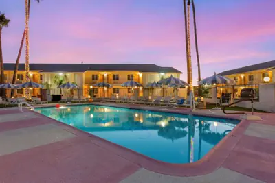 Photo 2 - The Kennedy Tucson, SureStay Collection by Best Western