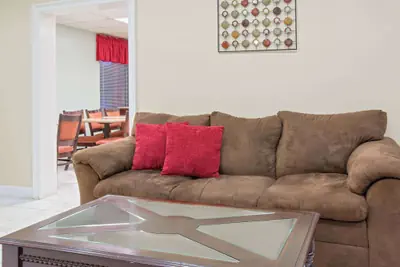 Photo 5 - Ramada by Wyndham Pelham