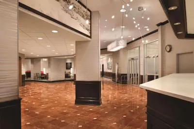 Photo 4 - Radisson Hotel Cincinnati Riverfront