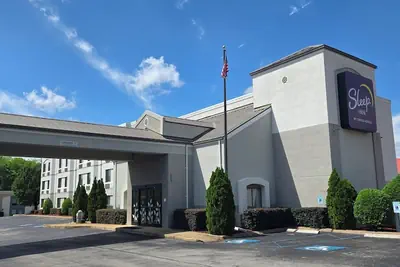 Photo 2 - Sleep Inn Chattanooga Hamilton Place