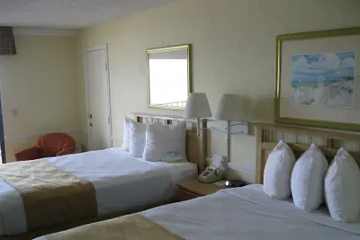 Photo 5 - Days Inn by Wyndham Daytona Oceanfront