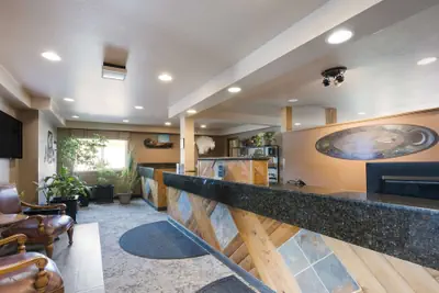 Photo 3 - Best Western Bidarka Inn
