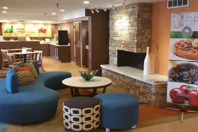 Photo 4 - Quality Inn Cranberry Township