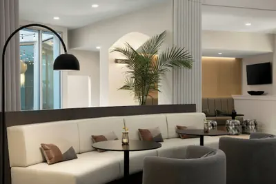 Photo 5 - AC Hotel by Marriott Portland Lake Oswego
