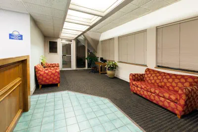 Photo 4 - Days Inn by Wyndham Norman