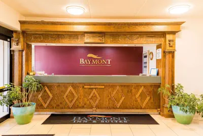 Photo 5 - Baymont Inn & Suites by Wyndham Lafayette/Purdue Area