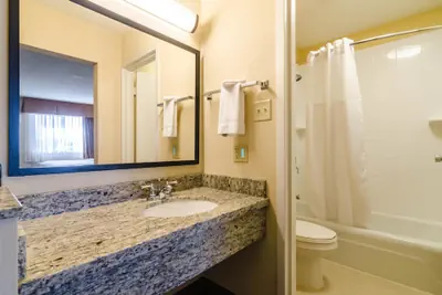 Photo 4 - Quality Inn & Suites Ogallala