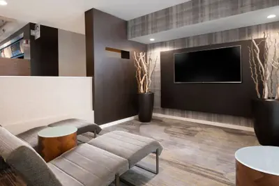 Photo 3 - Courtyard by Marriott Dallas Plano Parkway at Preston Road