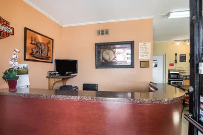 Photo 3 - Econo Lodge Dalhart Hwy 54 - Hwy 287