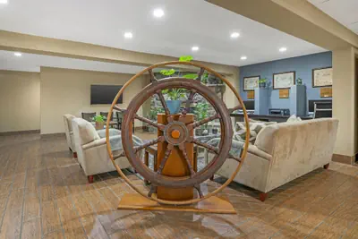 Photo 5 - Best Western Maritime Inn