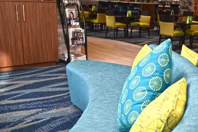 Photo 5 - Holiday Inn & Suites Syracuse Airport - Liverpool by IHG