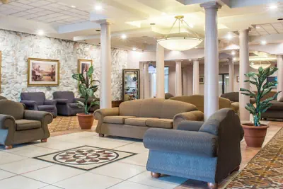 Photo 3 - Quality Inn & Suites Palm Island Indoor Waterpark