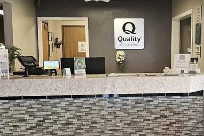 Photo 3 - Quality Inn & Suites Prairie Du Chien