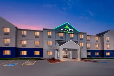 Photo 2 - Wingate by Wyndham Oshkosh